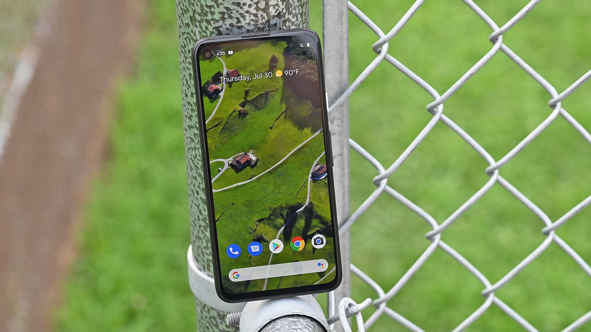 The standard $350 Pixel 4a was one of my favorite phones of the year, and it doesn’t suffer from the 5G tax. 