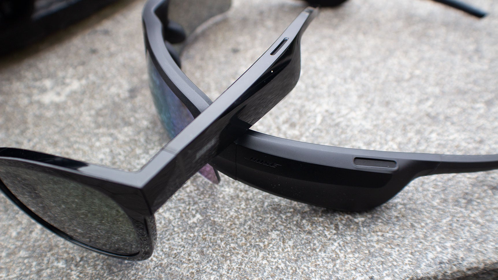 The strategically placed “ports”.