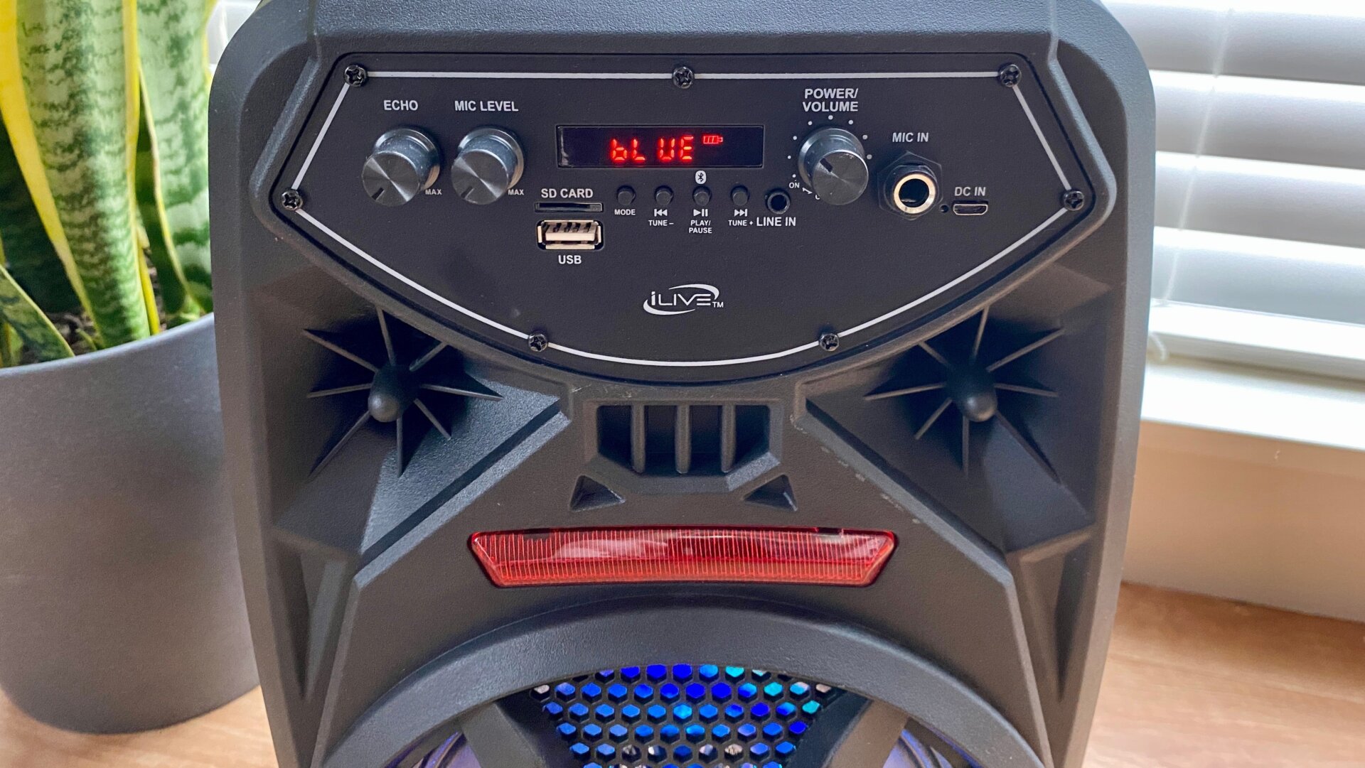 Photo: Catie Keck/Gizmodo