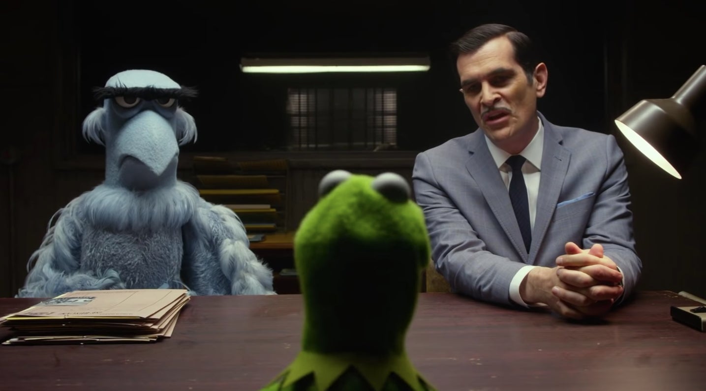 Sam the Eagle and Jean Pierre Napoleon interrogating Constantine.