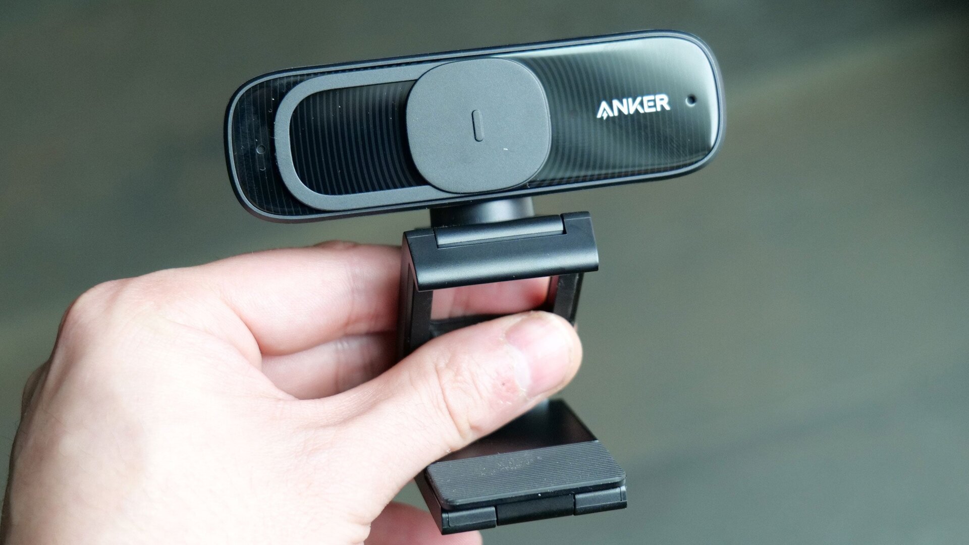 All webcams should have privacy shutters that are this simple and easy to use.