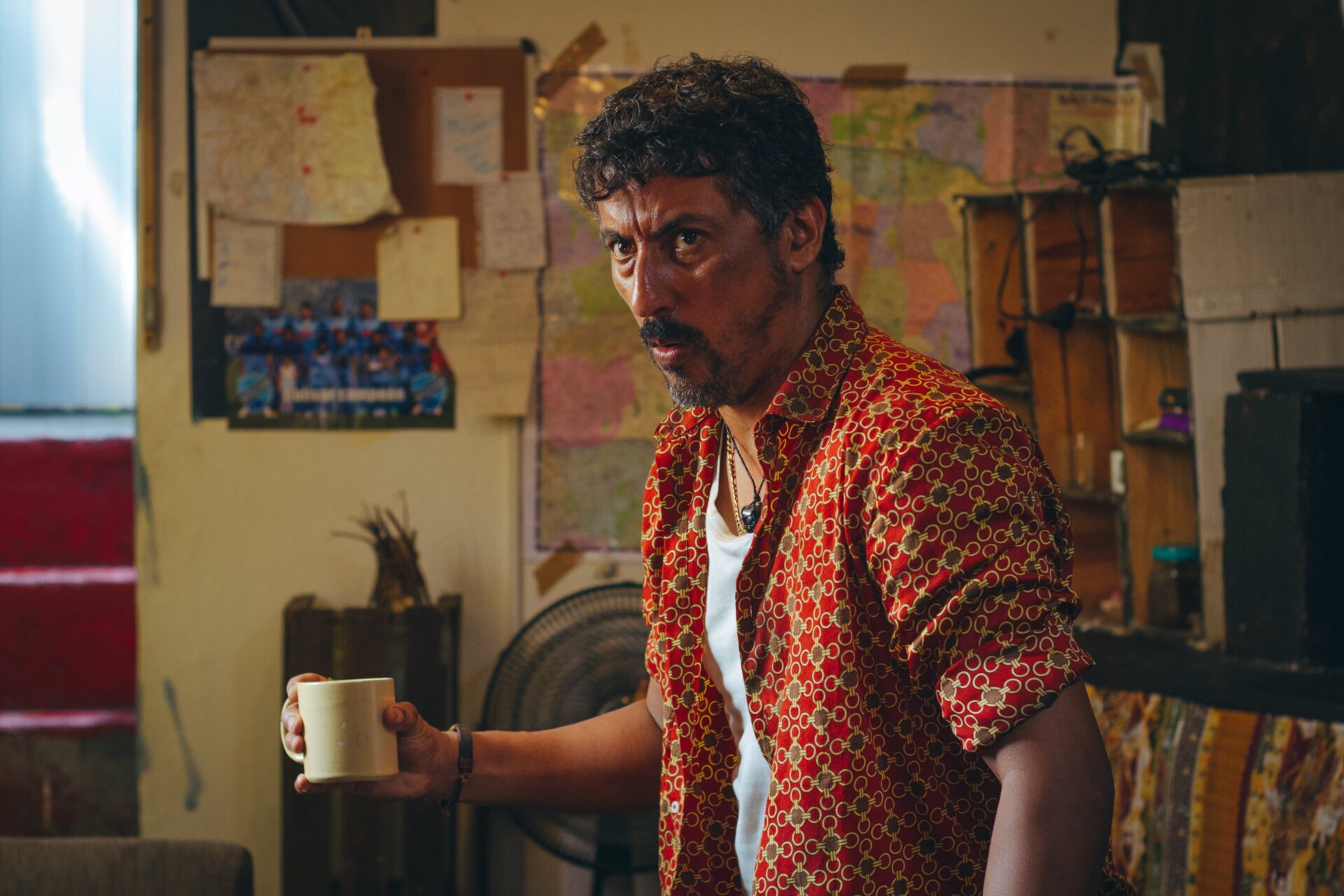 Manco Ramirez (Wilton Andrade) prepares for battle.