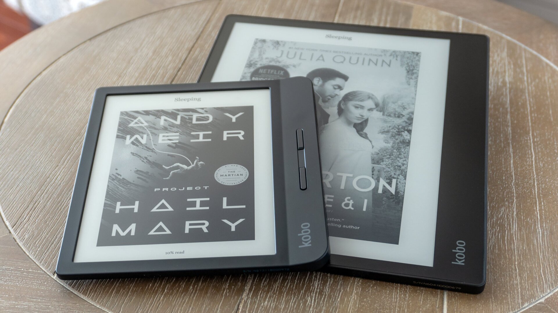 The Kobo Elipsa looks like a super-sized version of the Kobo Forma, providing a more spacious reading experience.