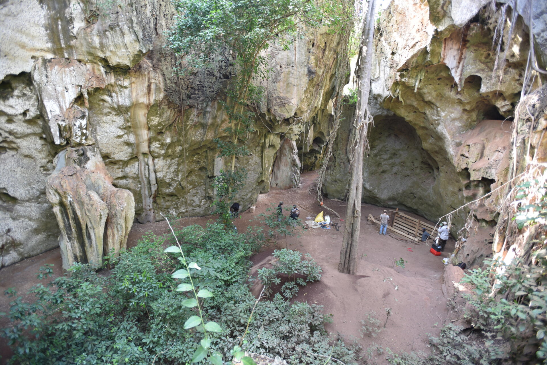 View of the site at Panga ya Saidi cave.