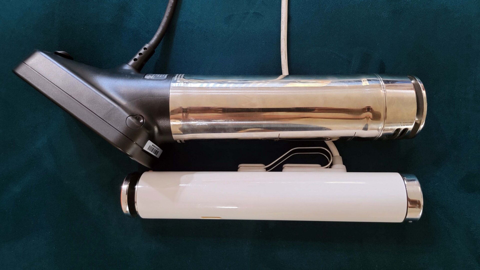 HydroPro Plus (top), Joule (bottom).