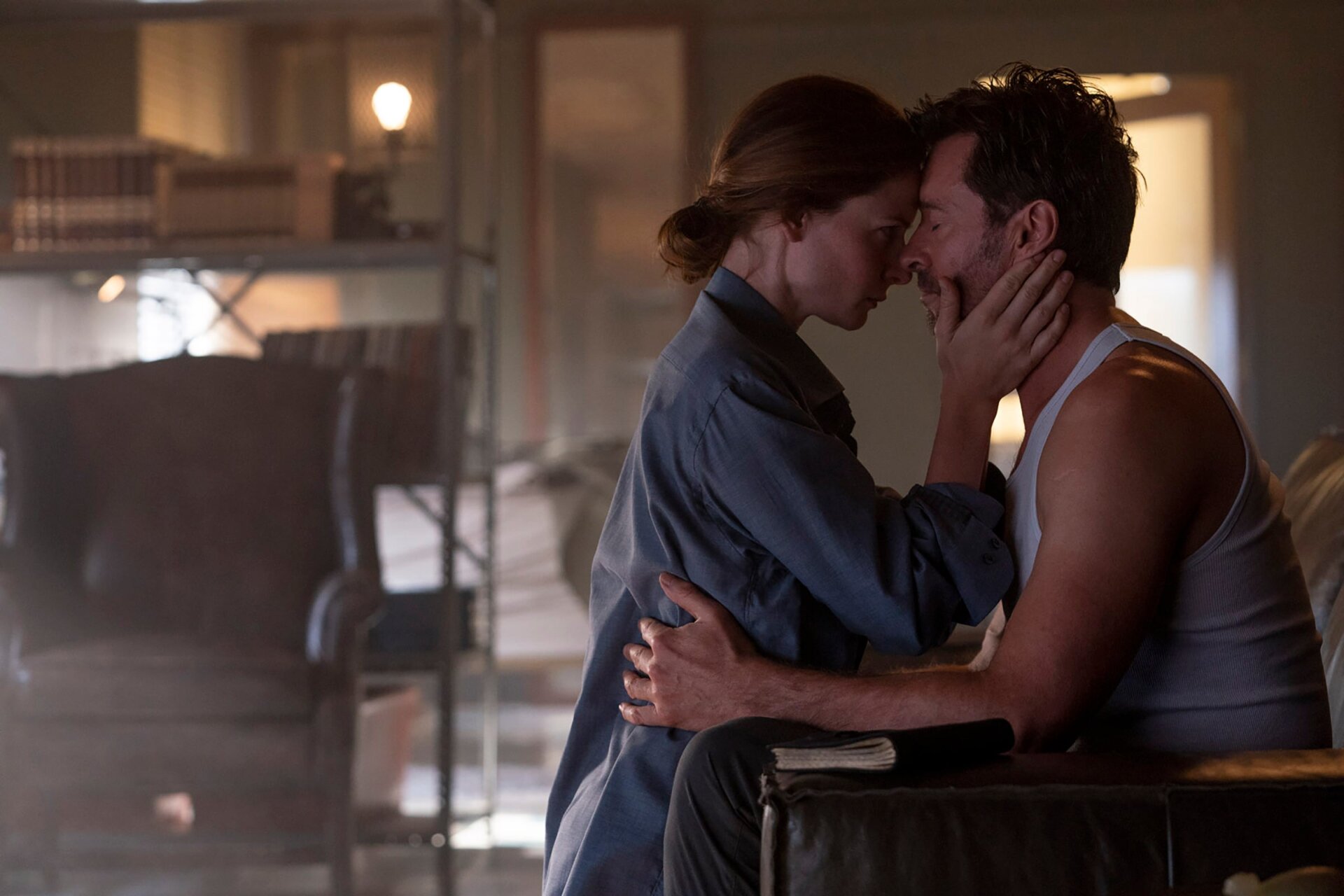Mae (Rebecca Ferguson) and Nick (Hugh Jackman)