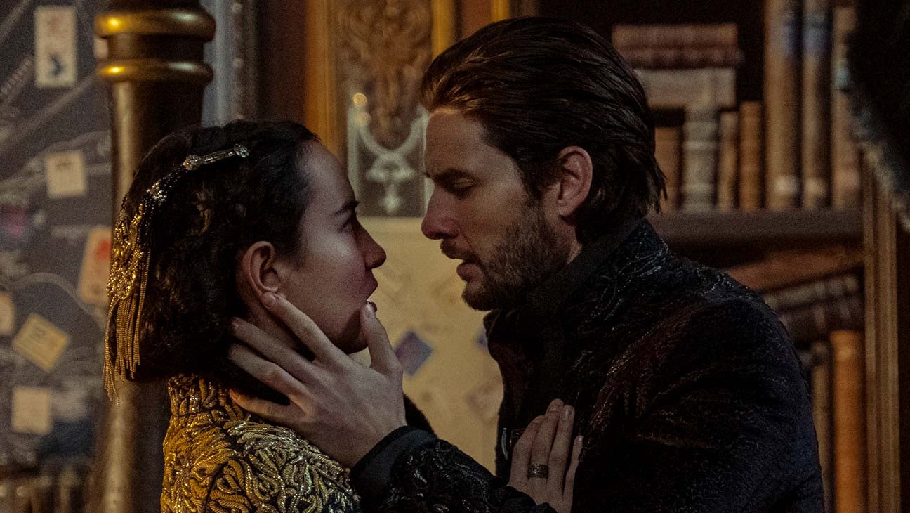 Alina (Jessie Mei Li) and General Kirigan (Ben Barnes) get close and uncomfortable.