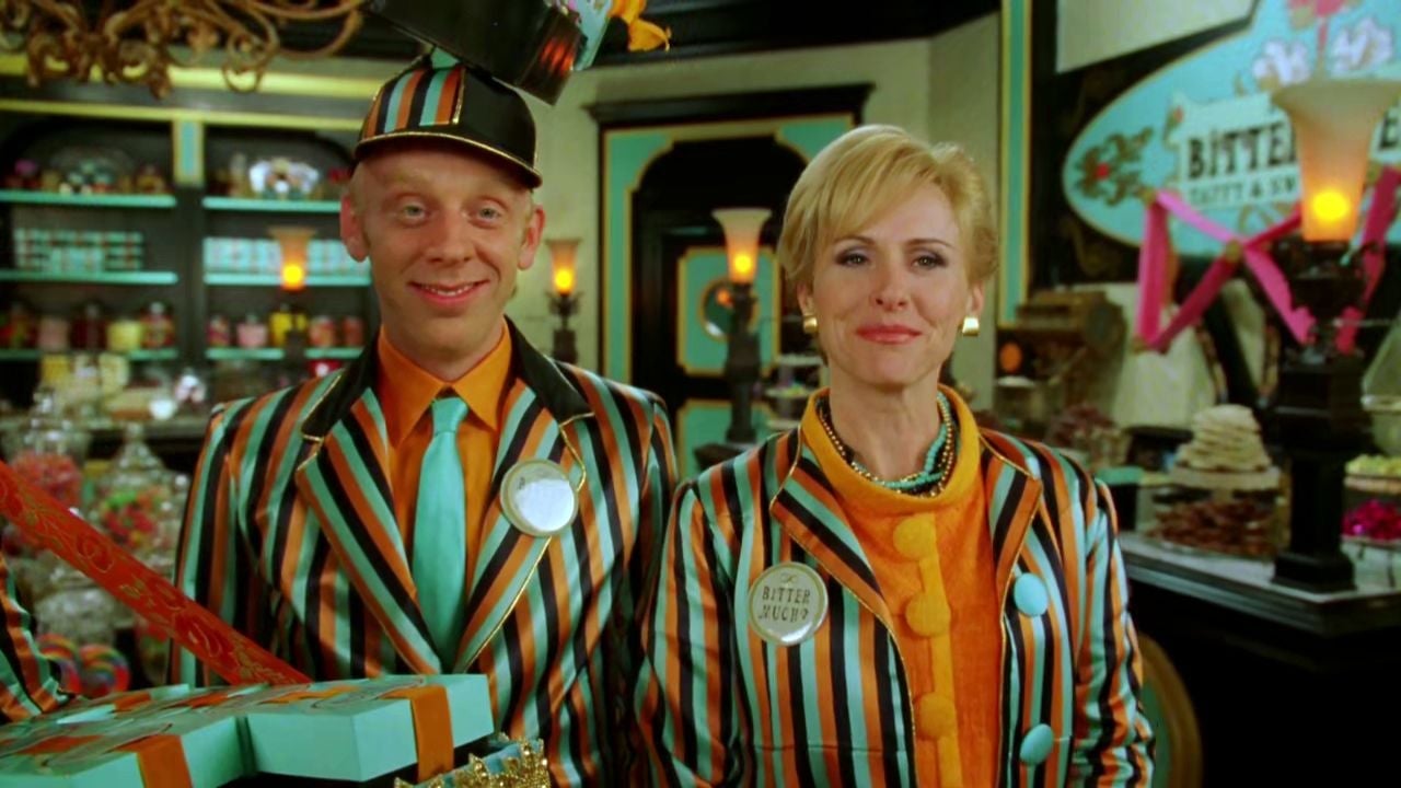 Mike White as Billy Balsam and Molly Shannon as Dilly Balsam.