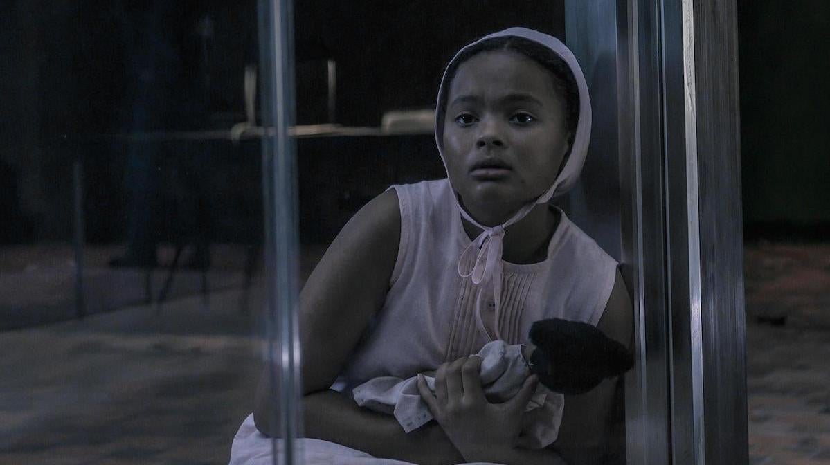 Hannah (Jordana Blake) comes face-to-face with her mother, whom she no longer recognizes. 