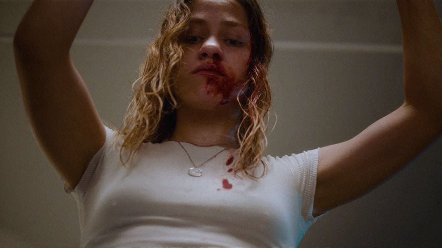 Amélie plots revenge.