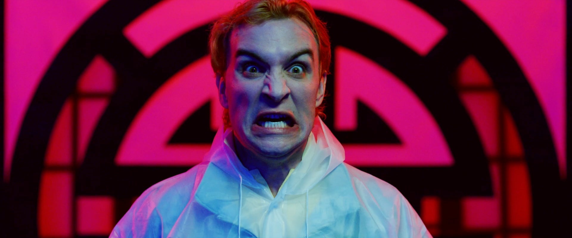 Bob (Ari Millen) giving off Patrick Bateman vibes.