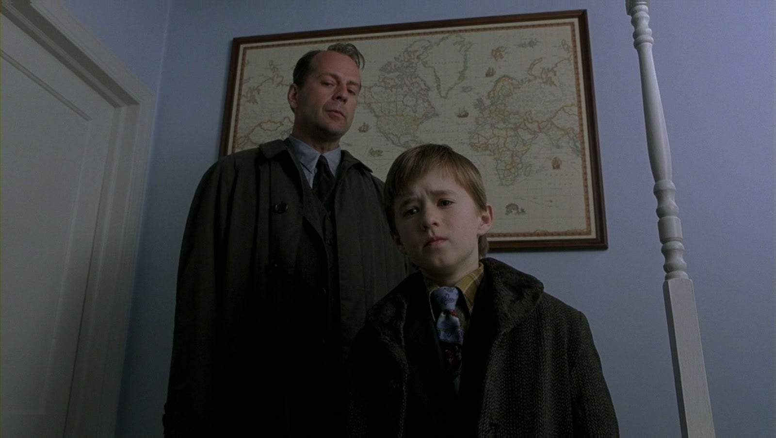 Bruce Willis and Haley Joel Osment in The Sixth Sense.