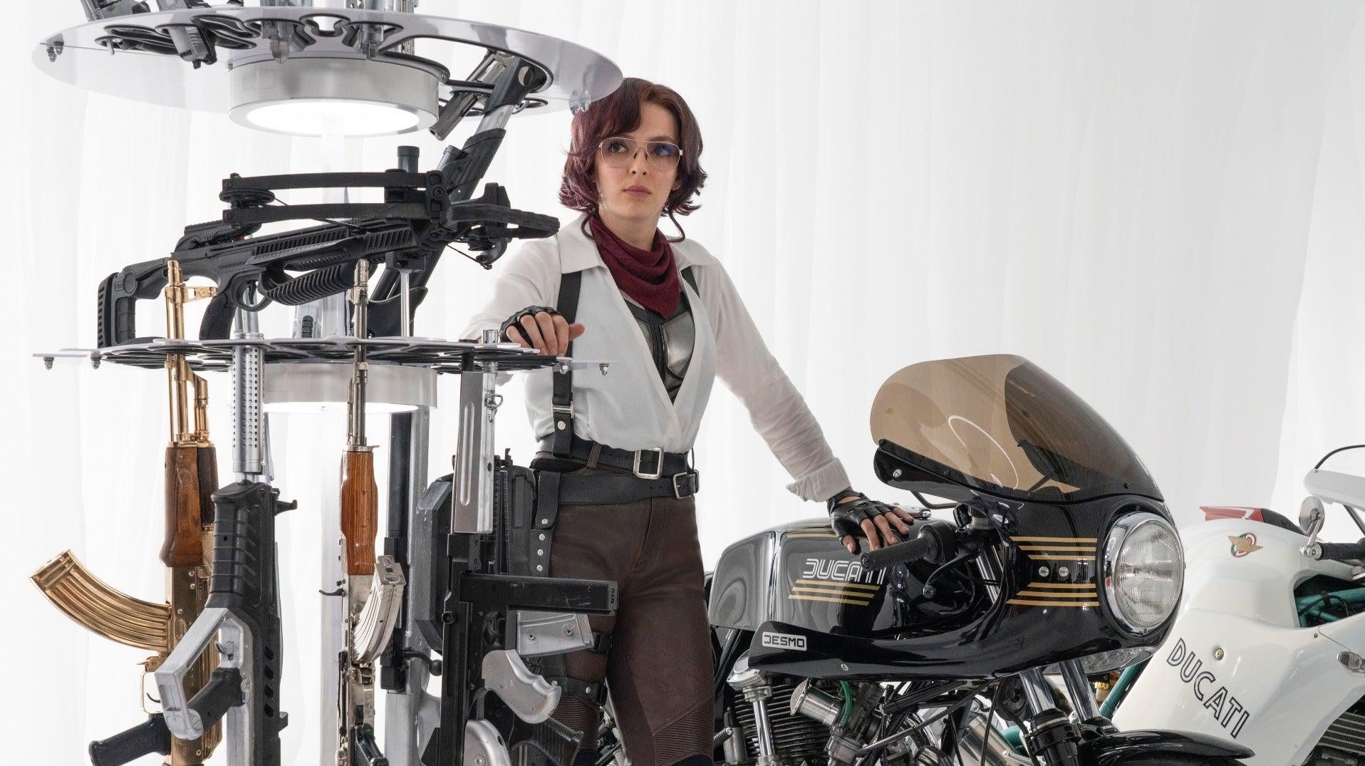 Jodie Comer as her avatar, Molotov Girl.