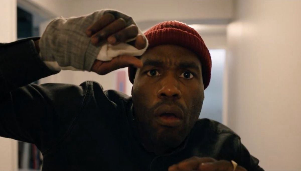 Watchmen’s Yahya Abdul Mateen II sees something he does not like.