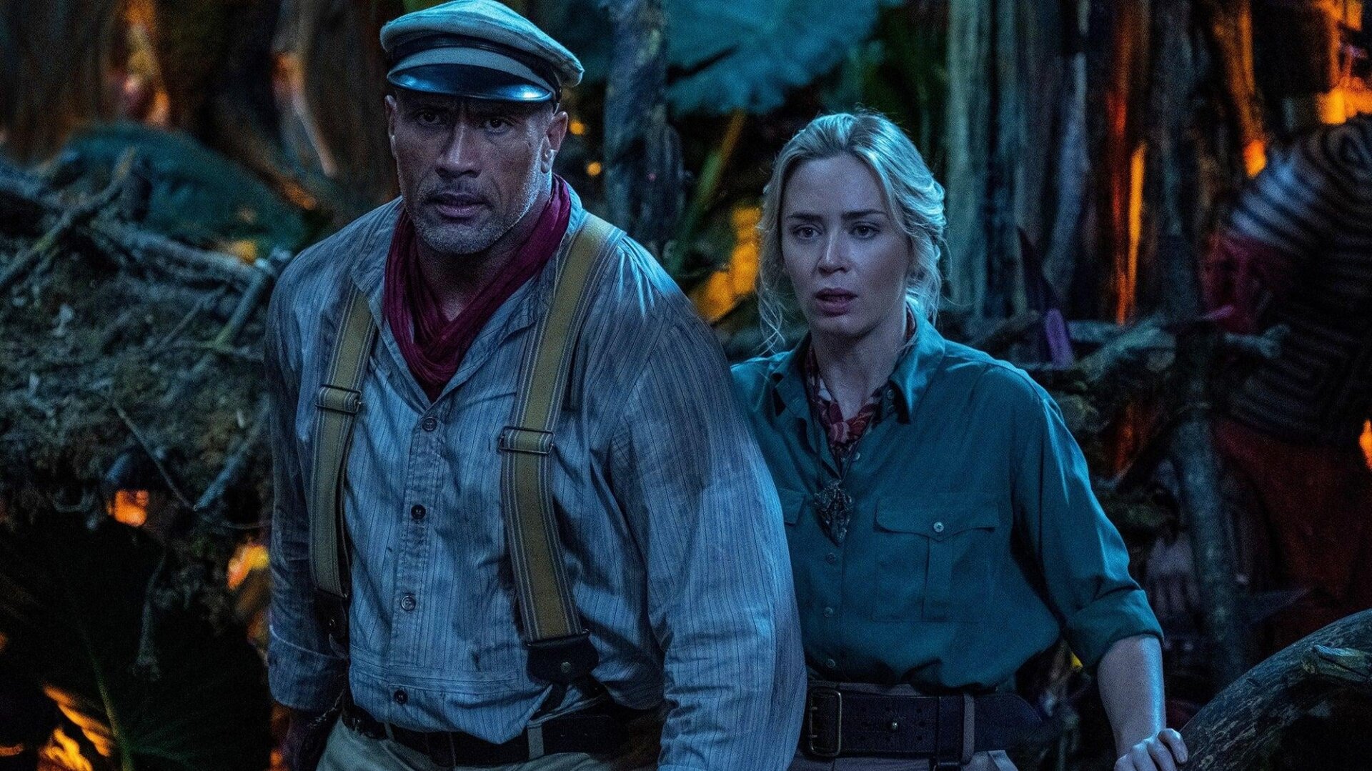 Dwayne Johnson and Emily Blunt in Jungle Cruise