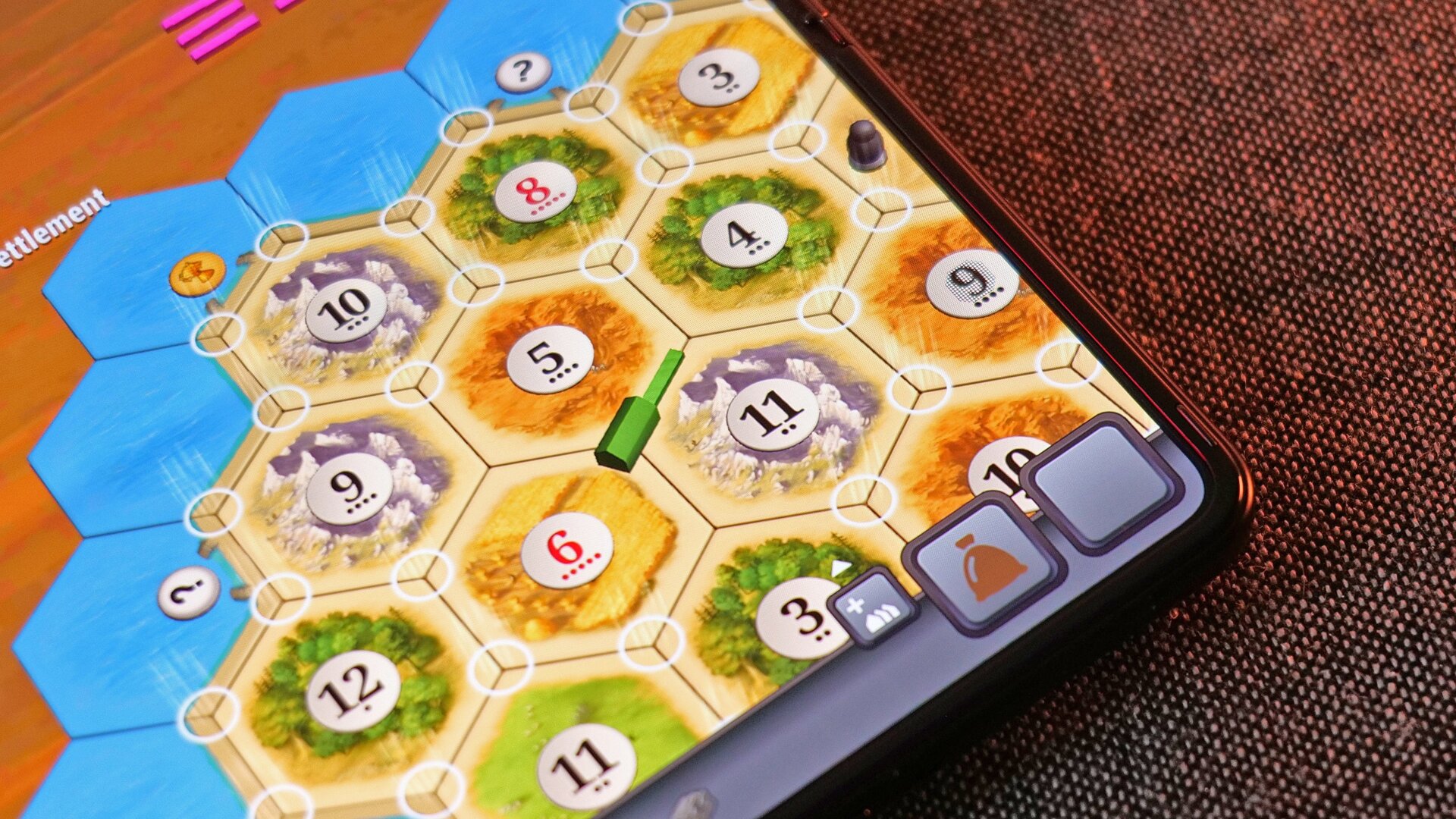 You can see the difference between the Z Fold 3's screen and its UDC on the “9" on the right. Note the slightly low-res pixelated look.