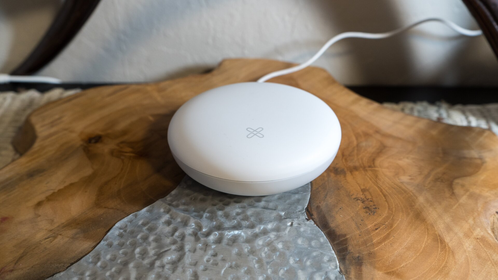 The Hex Command, or the base station, can go anywhere in the common room of your home. 