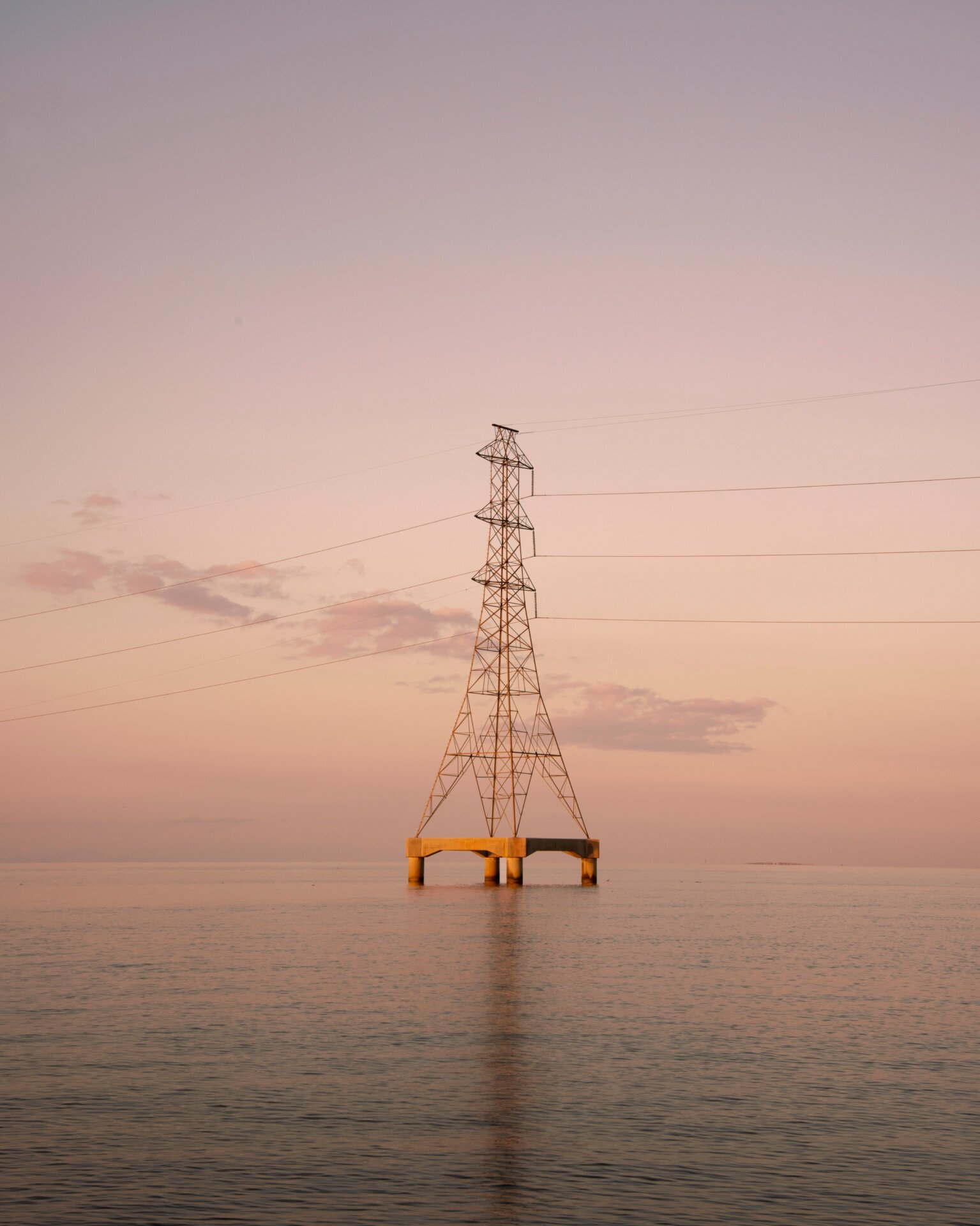 Power lines over Kenner.