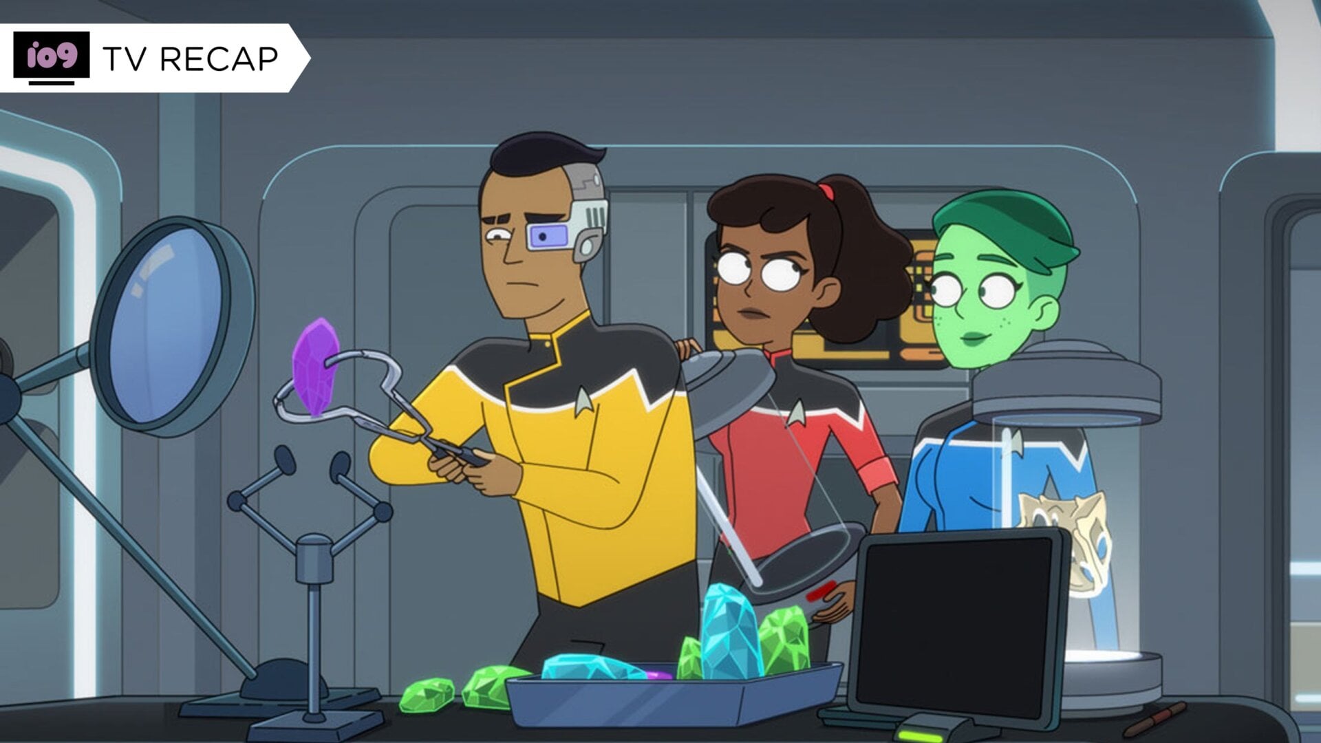 What is it with Starfleet officers and random crystals, anyway?