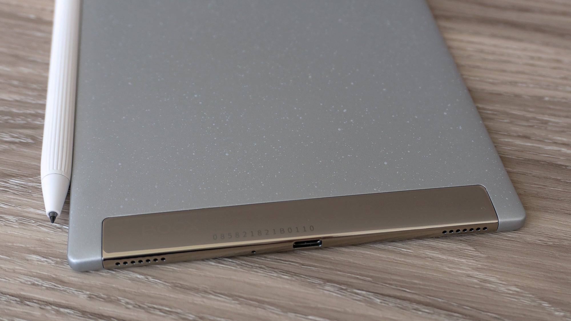 The back of the Nova Air features a speckled texture making it easier to grip, as well as a high-polish mirror finish on the bottom where you’ll find a USB-C port and a pair of speakers for listening to audio.