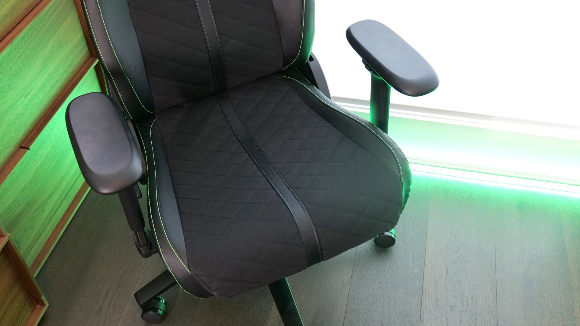 Making the Enki’s seat softer than its back padding is a thoughtful and very much appreciated design tweak. 