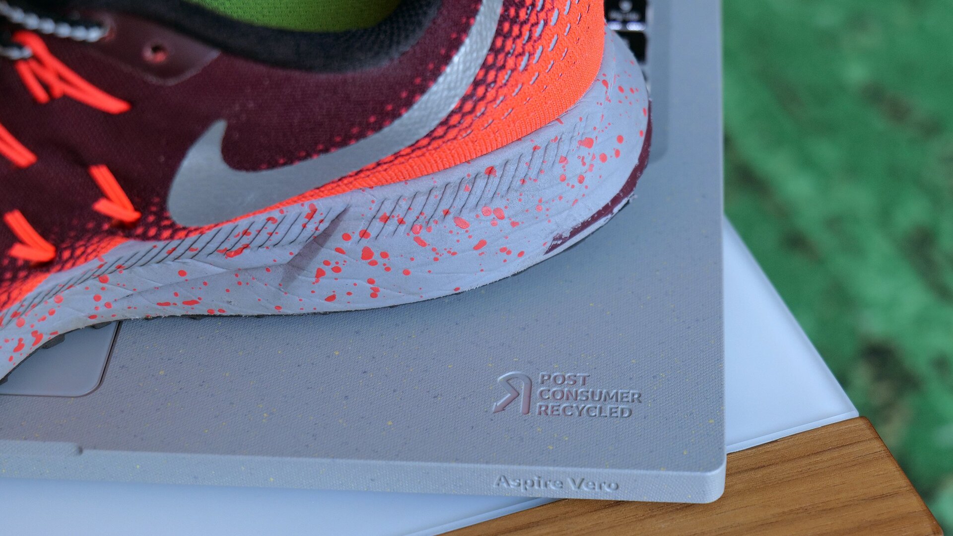 Maybe it’s just me, but the raw speckled finish on the Vero reminds me of some running shoes.