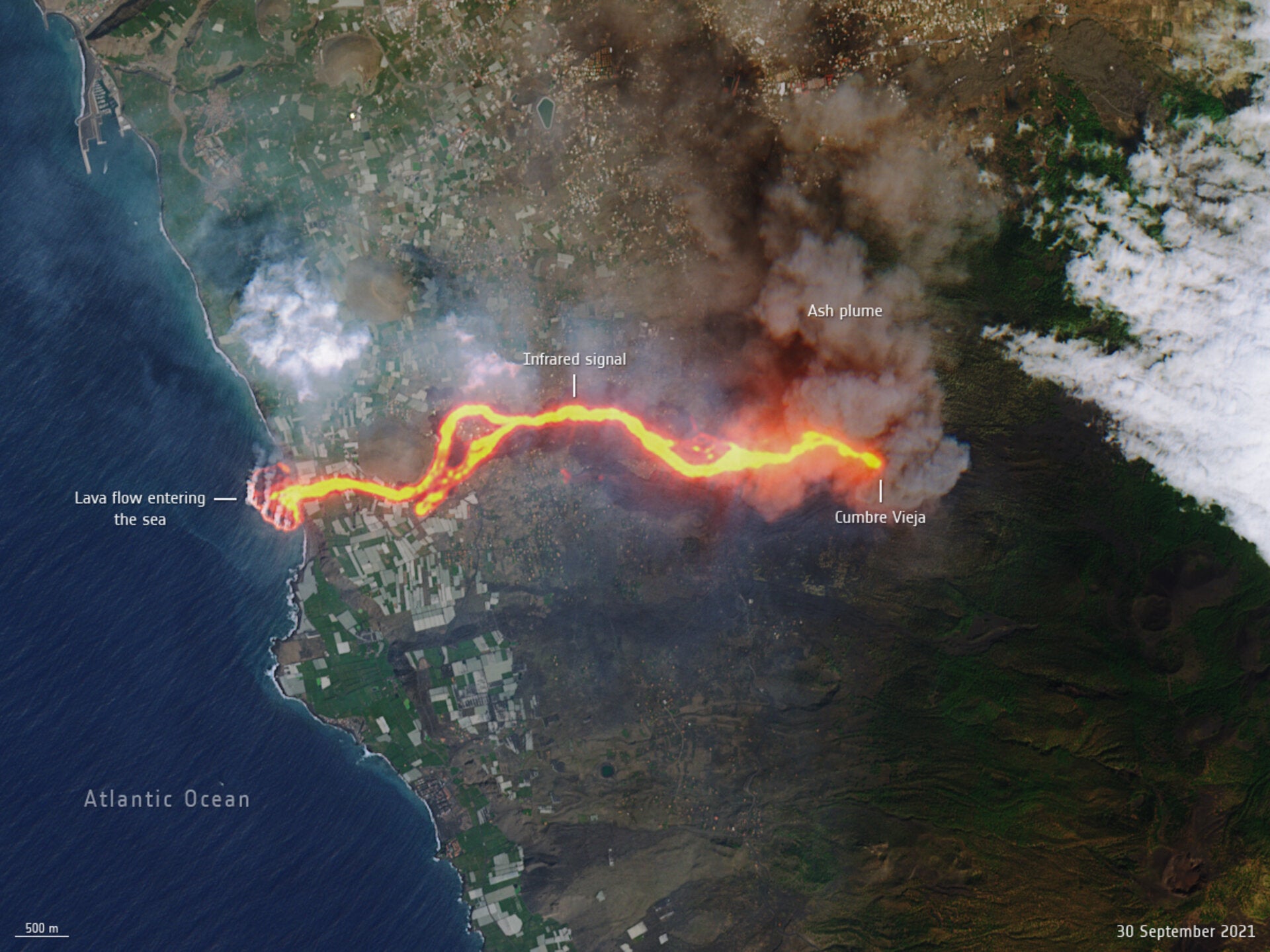 This image, captured by the Copernicus Sentinel-2 mission on September 30, shows the flow of lava from the volcano erupting on the Spanish island of La Palma