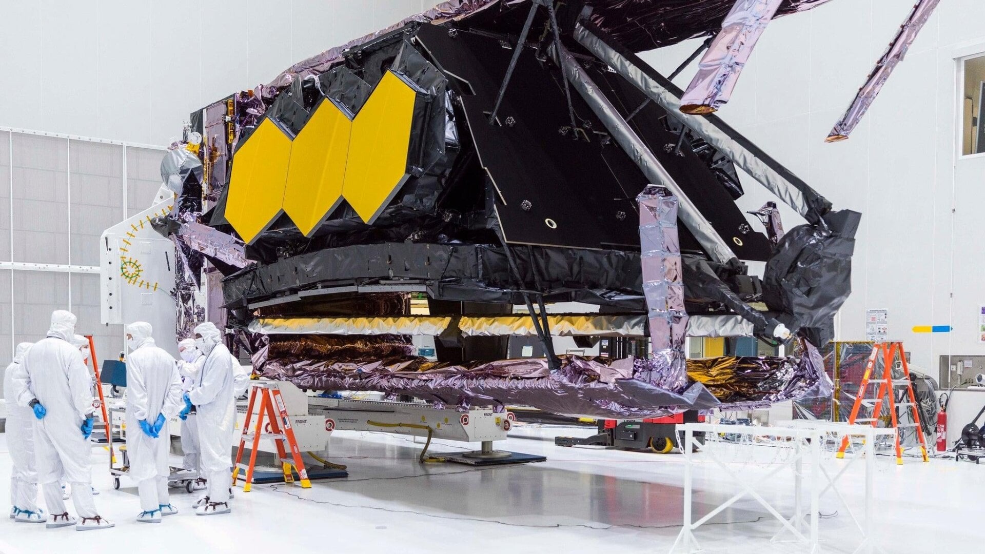 The Webb telescope in the cleanroom at the Guiana Space Center in French Guiana, October 15, 2021.