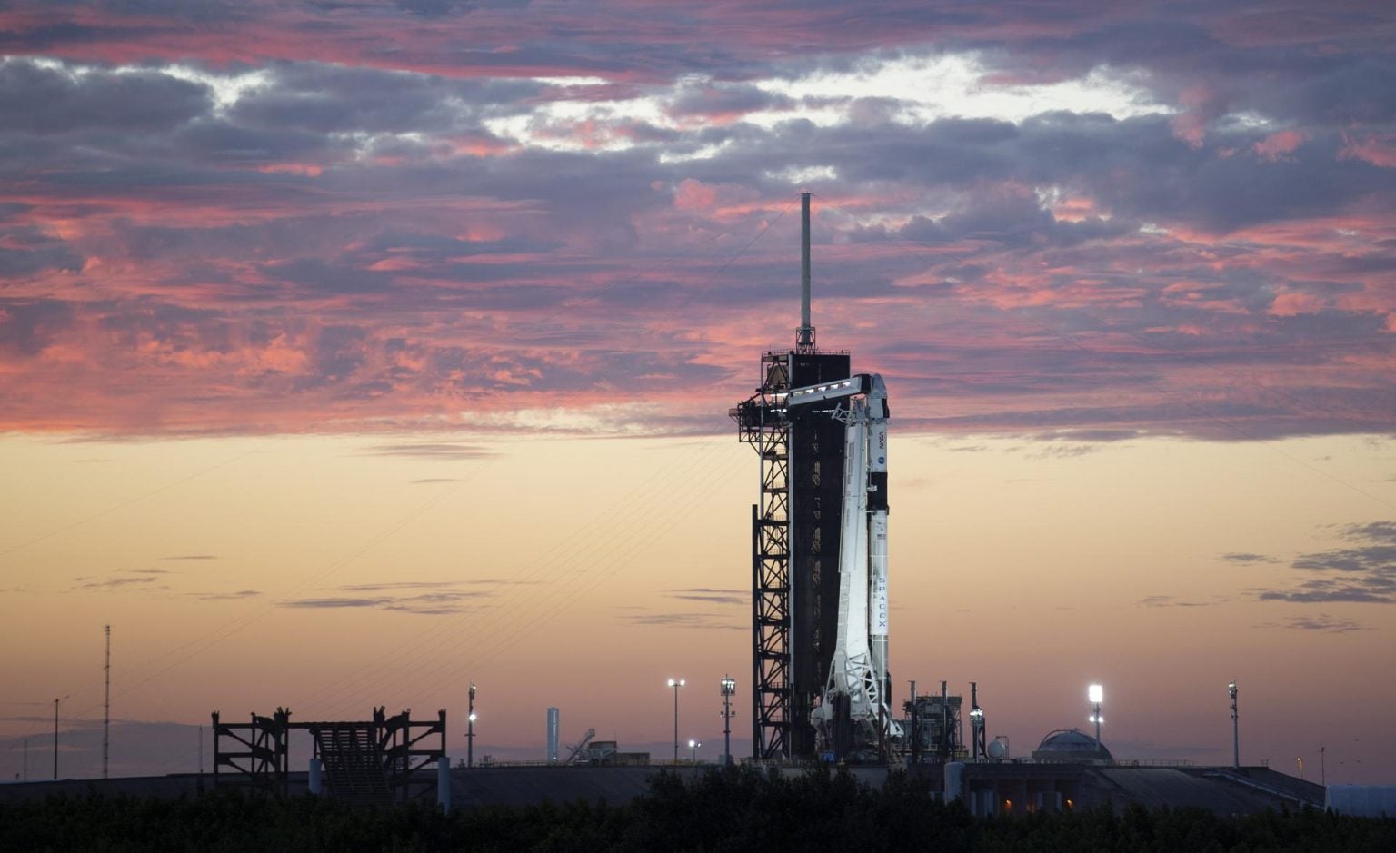 All dressed up but nowhere to go: A SpaceX Falcon 9 rocket on the launchpad, as photographed on October 27, 2021. 