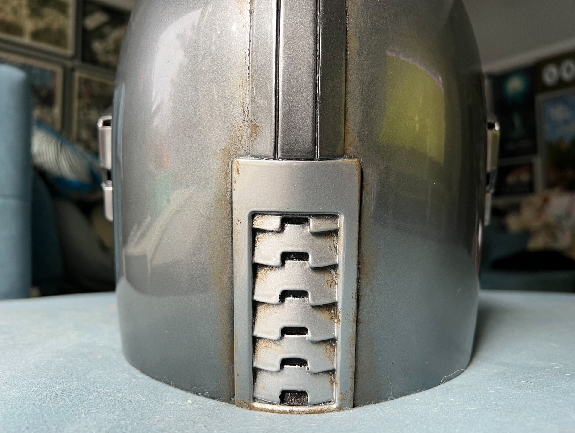 A back view. Pardon the soccer game reflection.