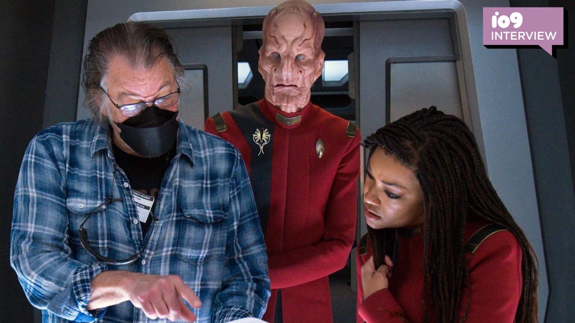 Jonathan Frakes on set with Sonequa Martin-Green and Doug Jones.