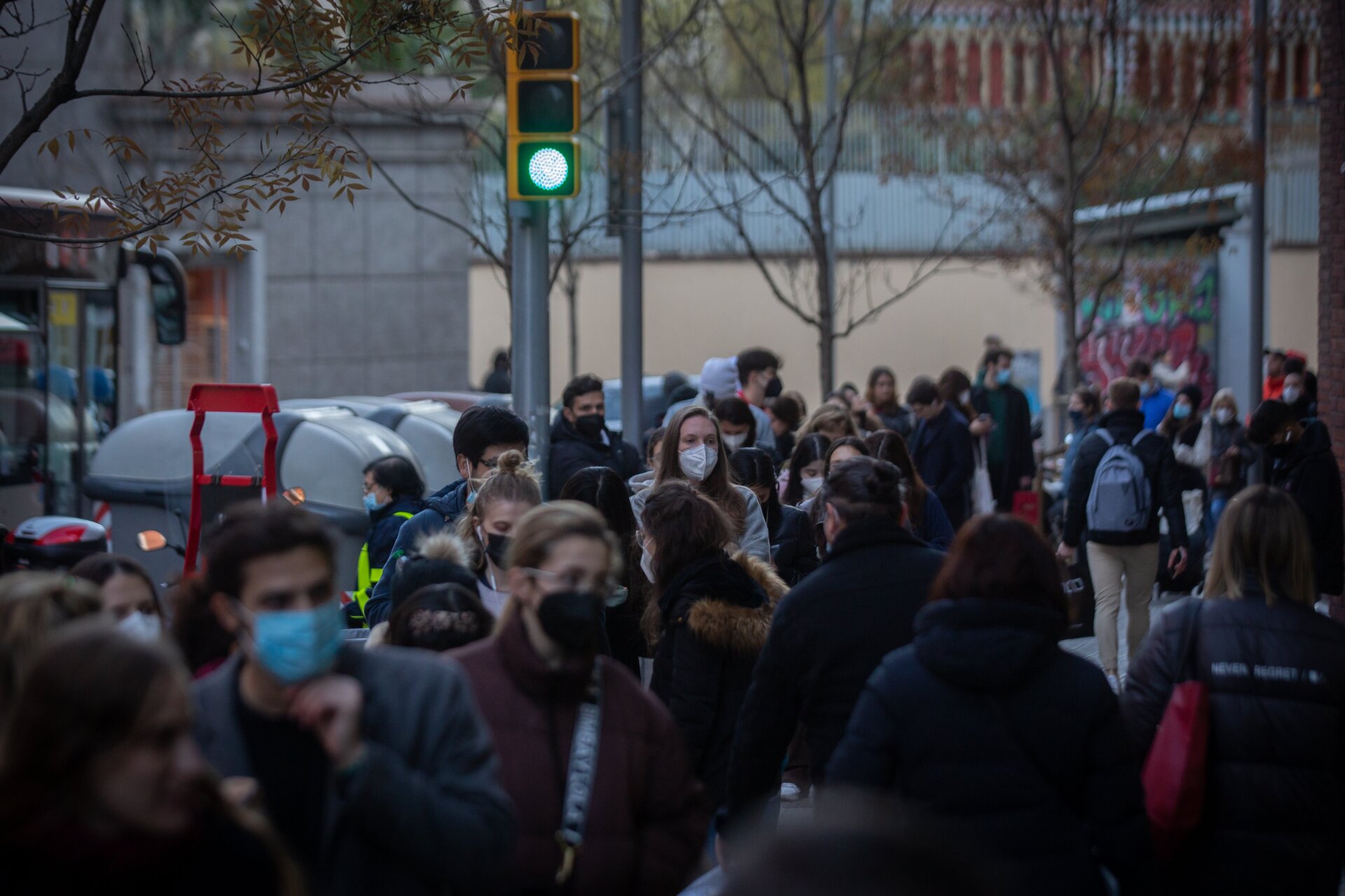 Lines of up to three hours at the Semat Healthcare Centre on 20 December, 2021 in Barcelona, Catalonia, Spain.