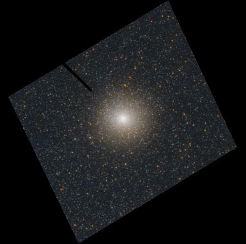 The suspected stripped nucleus B023-G078, imaged by Hubble.