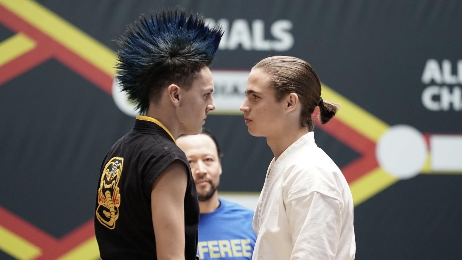 In season one, Hawk fought Robbie. In season 4, they fight again, but for different teams.