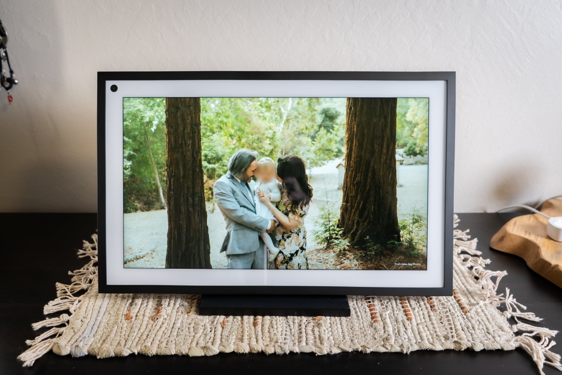 Family photos look awfully good on the Echo Show 15.
