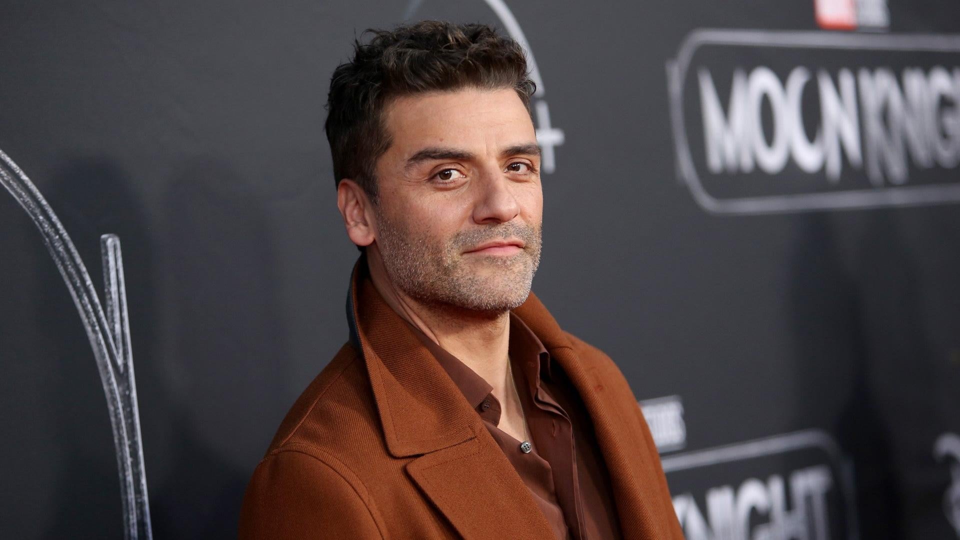 It’s Oscar Week. Oscar Isaac, of course. Here, we see him at the premiere of Moon Knight.