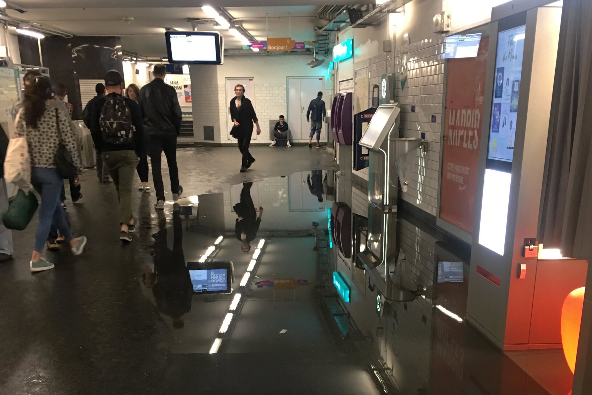 Heavy rain has flooded in the subway of Paris, France, on May 22, 2018.
