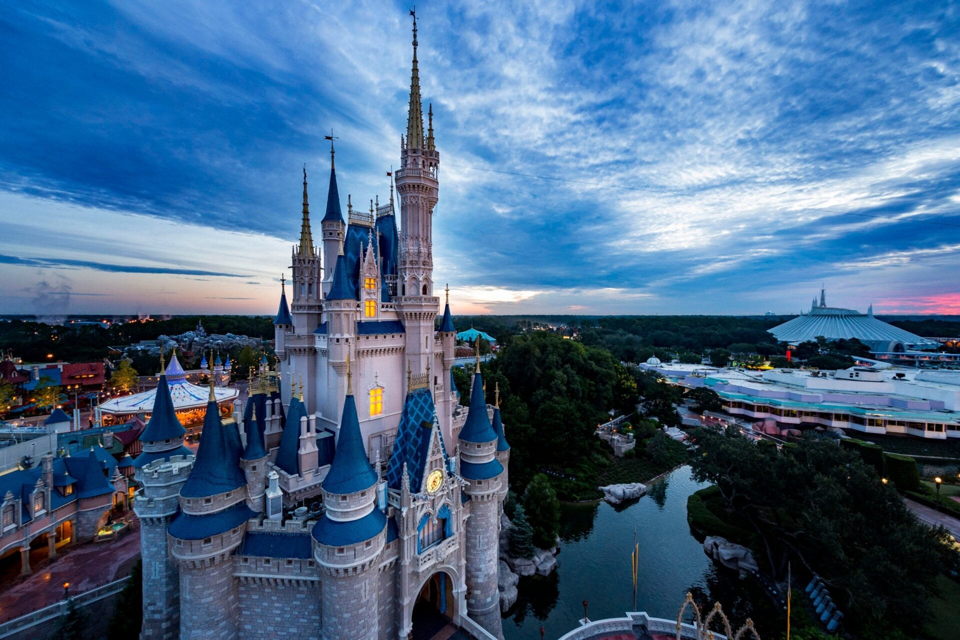 Lawmakers in Florida passed forward a bill that would dissolve Walt Disney World’s special self-governing privileges