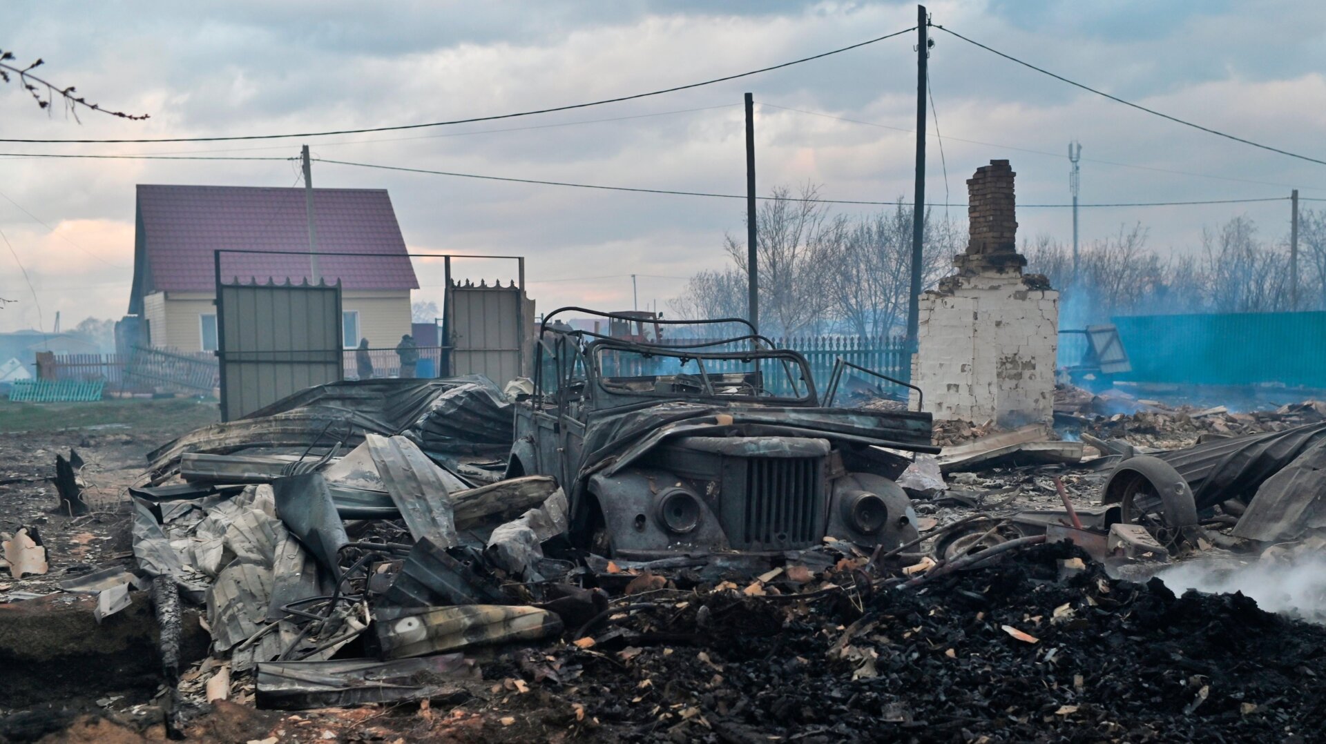A burnt-out car in Nazivaevsk on May 6, 2022.