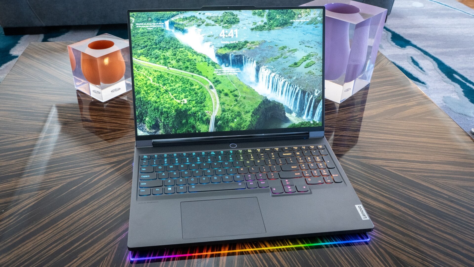 Lenovo Legion 7
