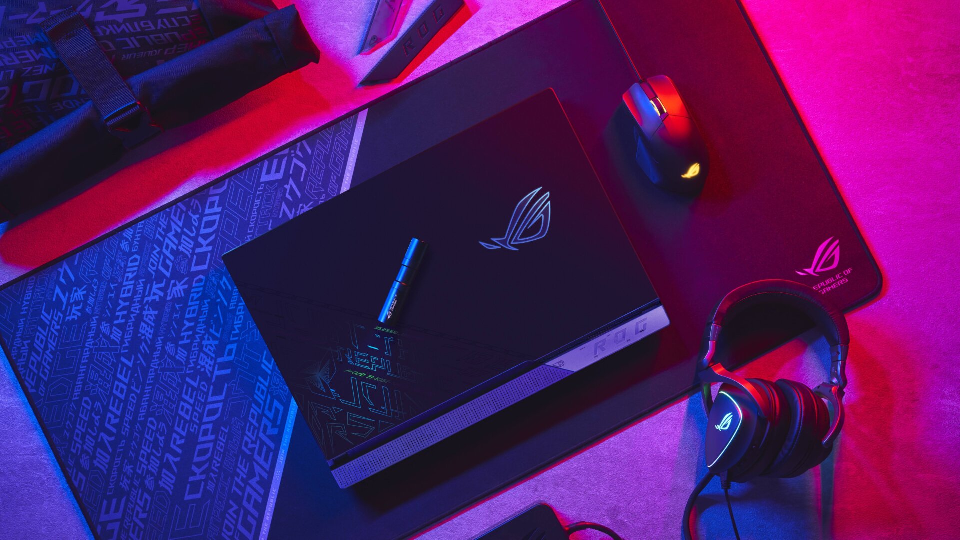 Asus ROG Strix Scar 17 SE