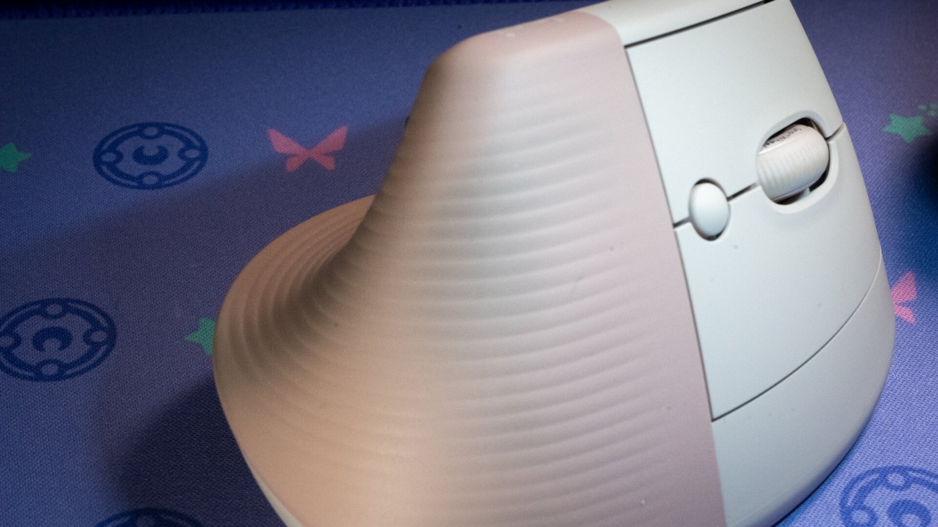 I present to you: the gunk in question. 