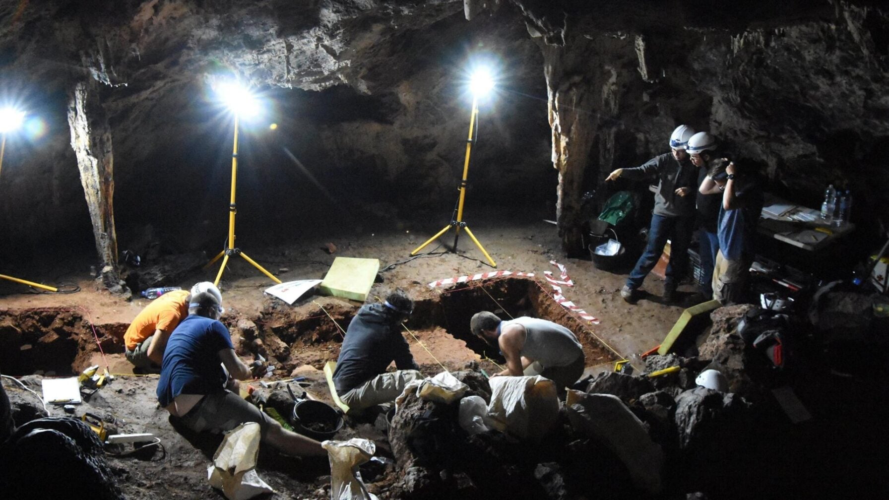 Spanish Cave Was an Art Studio for Neanderthals and Ancient Humans ...
