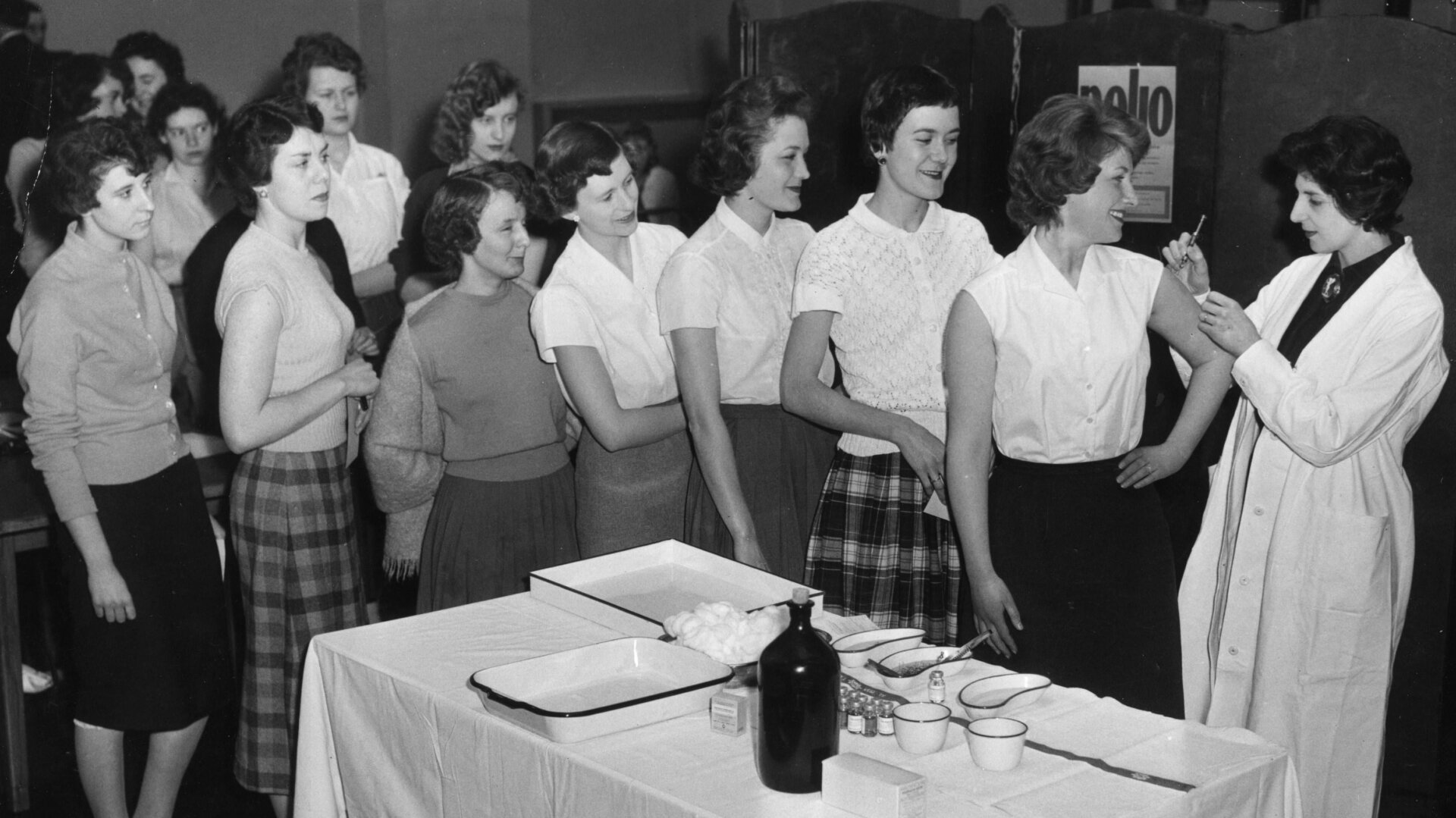 Londoners in 1959 receive their shot of the polio vaccine.
