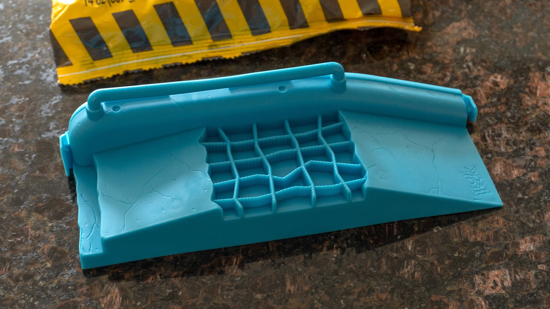 The included plastic mold can be used in one of two ways.