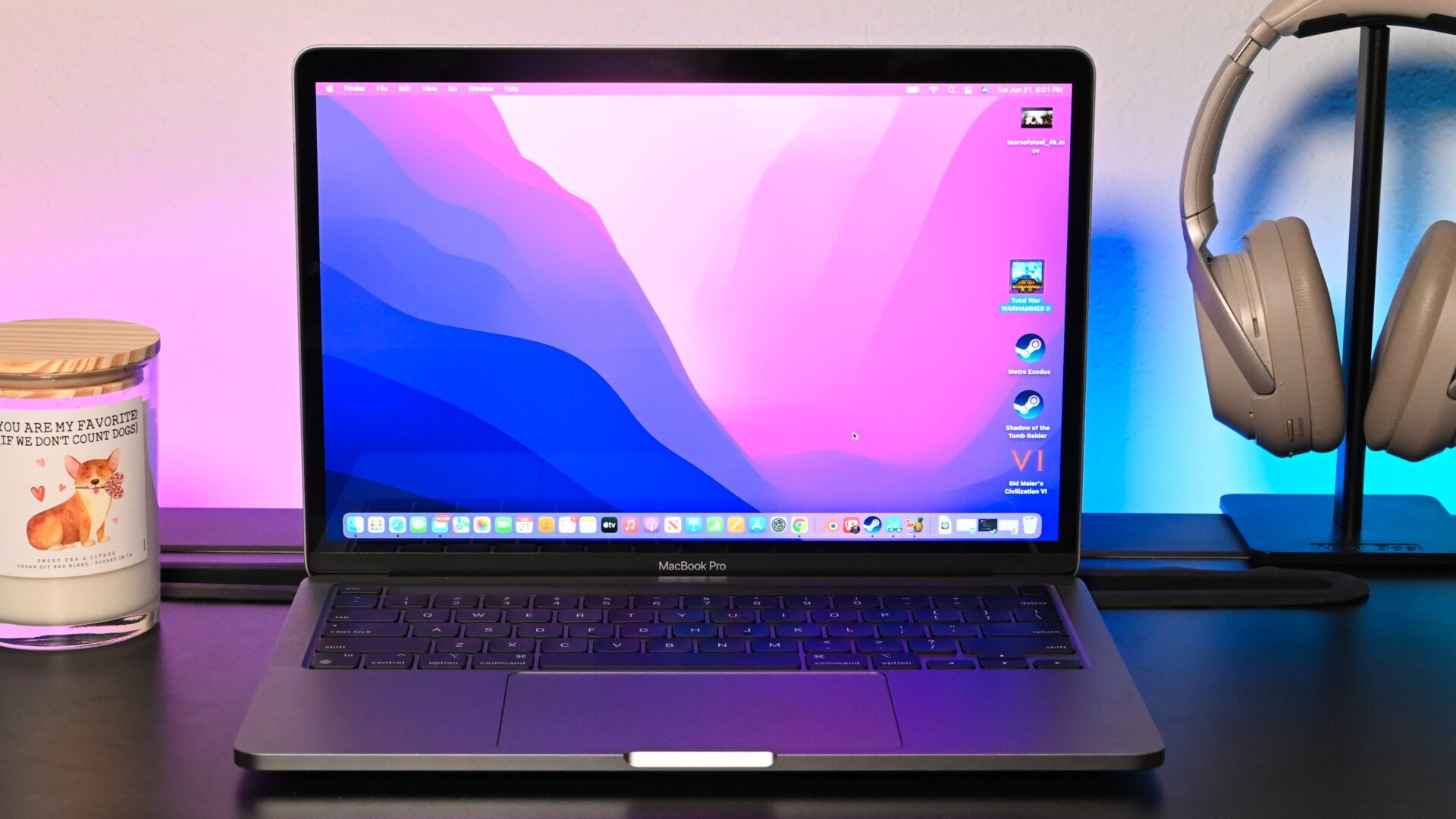 MacBook Pro 13 with M2