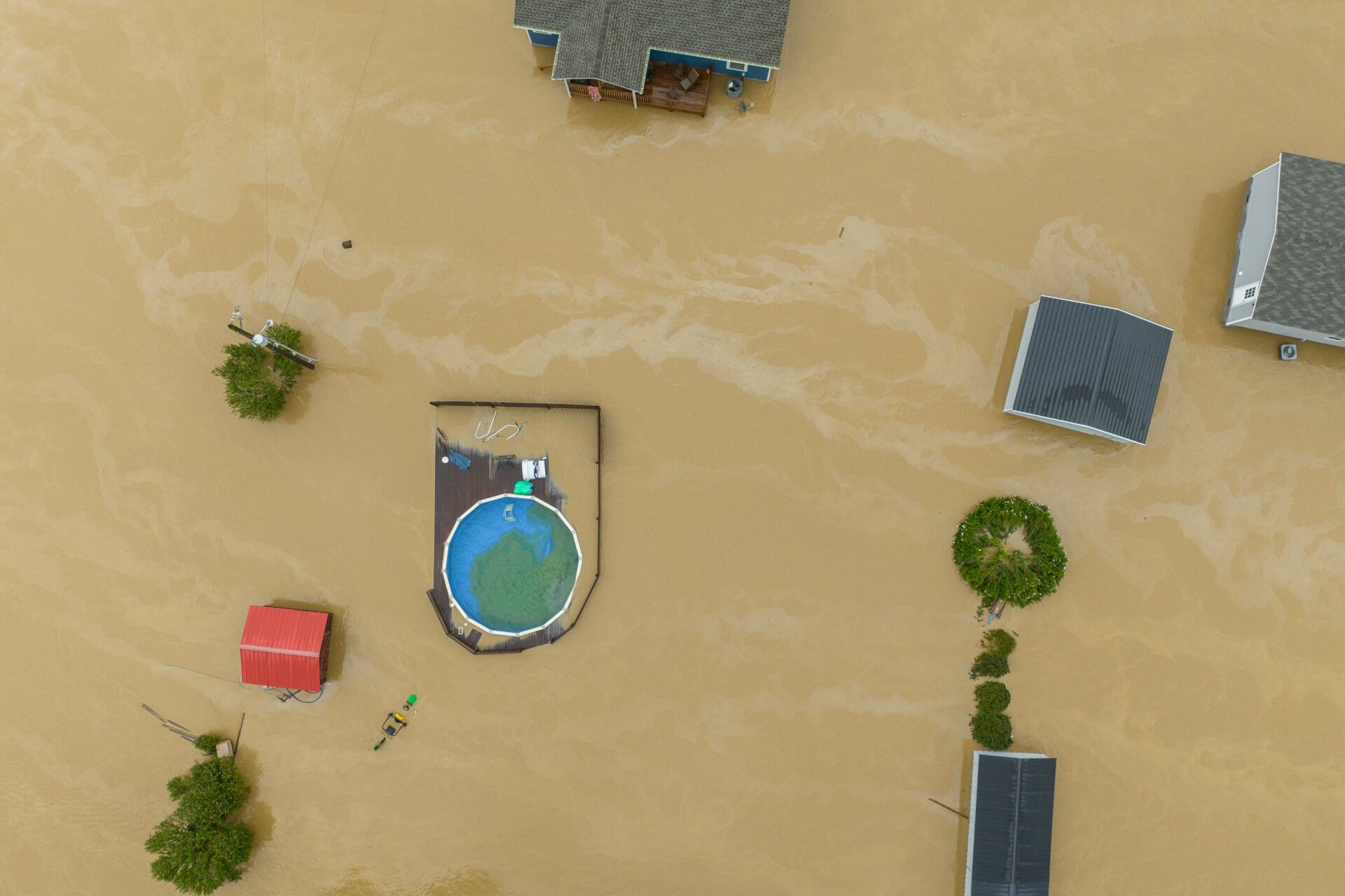 An aerial view of homes near Quicksand. 
