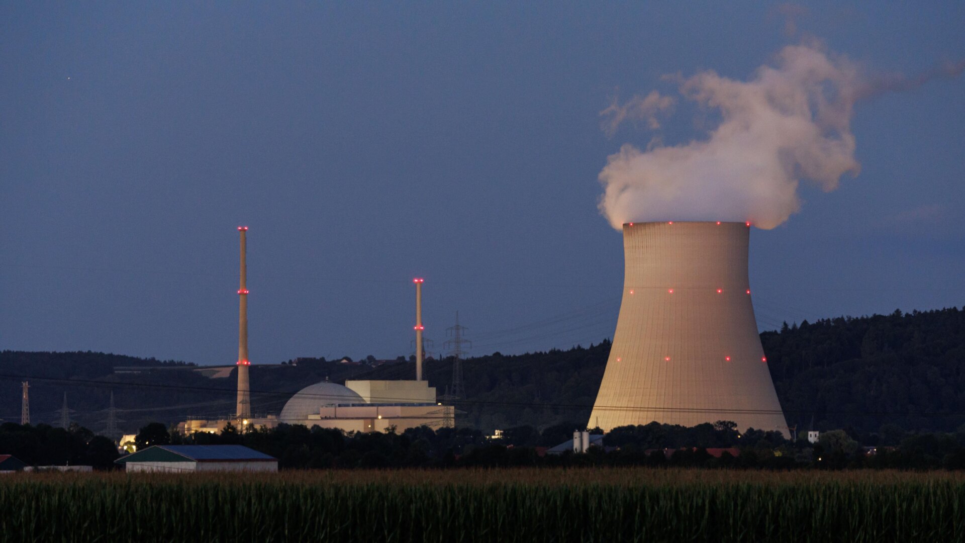 The Kernkraftwerk Isar nuclear power plant near Essenbach, Germany.