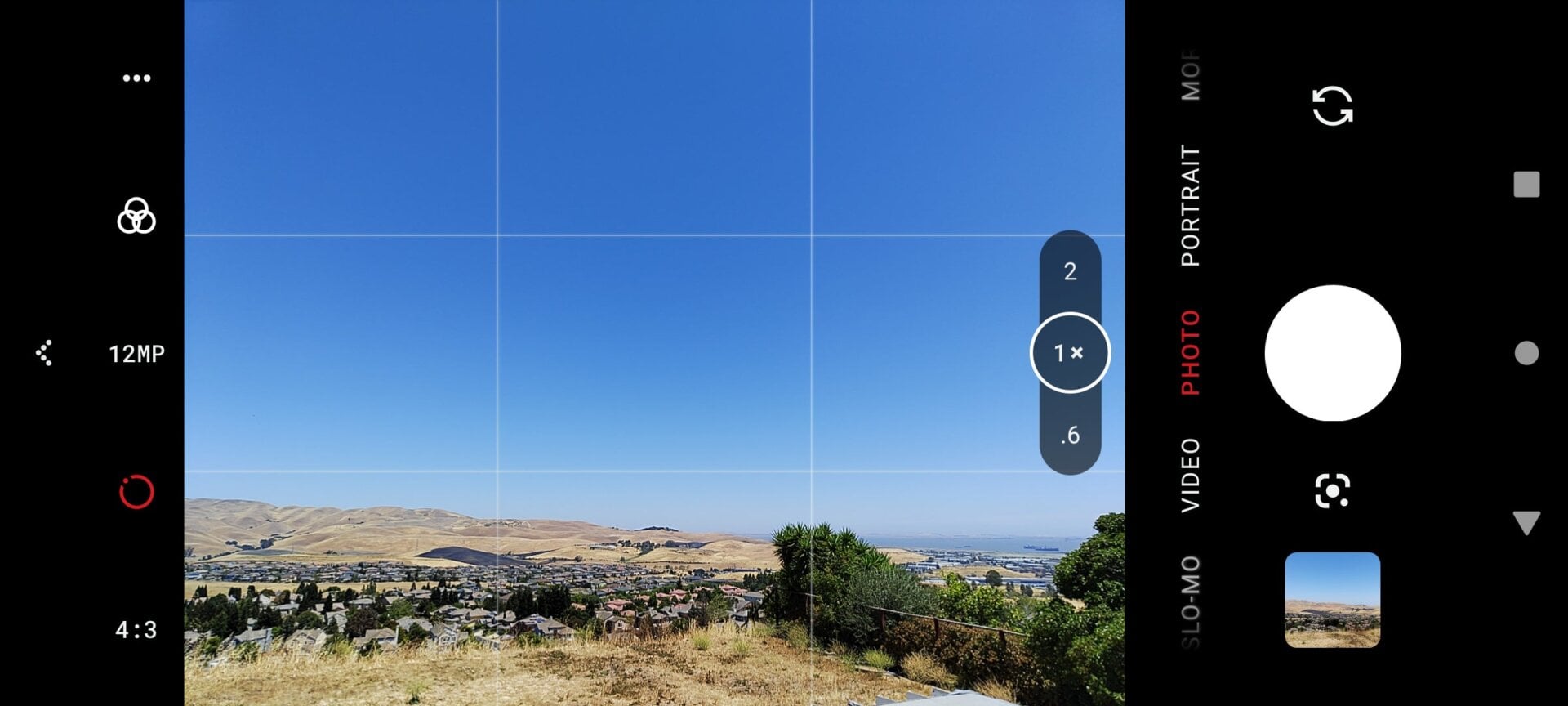 A look at the Nothing Phone (1)‘s camera interface. 