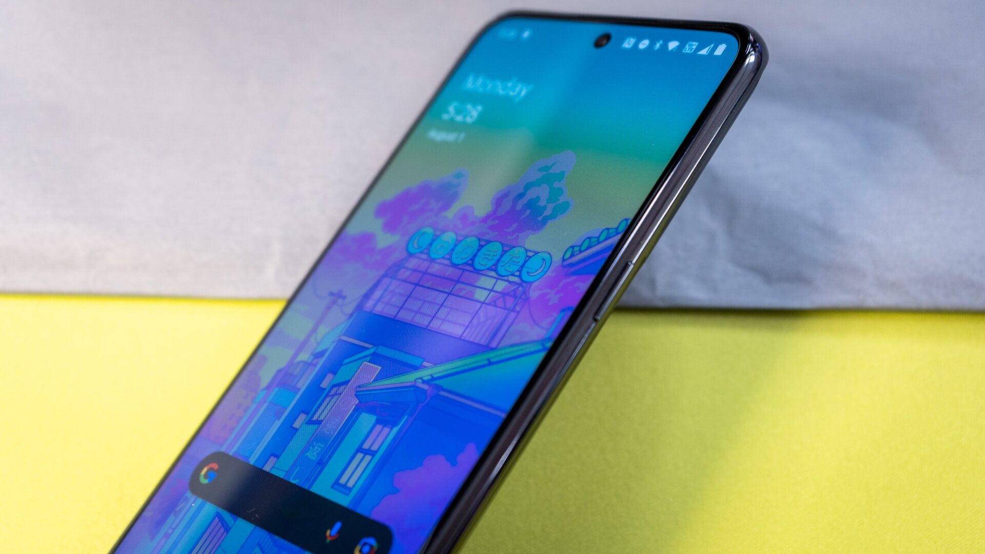 Sorry, kids. The OnePlus 10T does not have an alert slider.